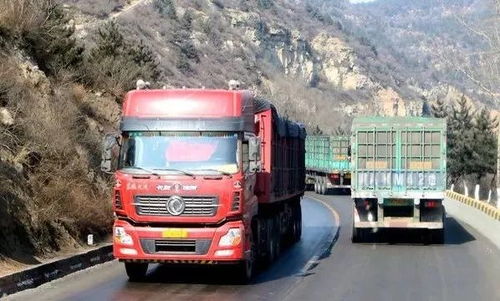 新政頻出 貨運(yùn)行業(yè)面臨雙重規(guī)范升級(jí)，從業(yè)者需迅速適應(yīng)